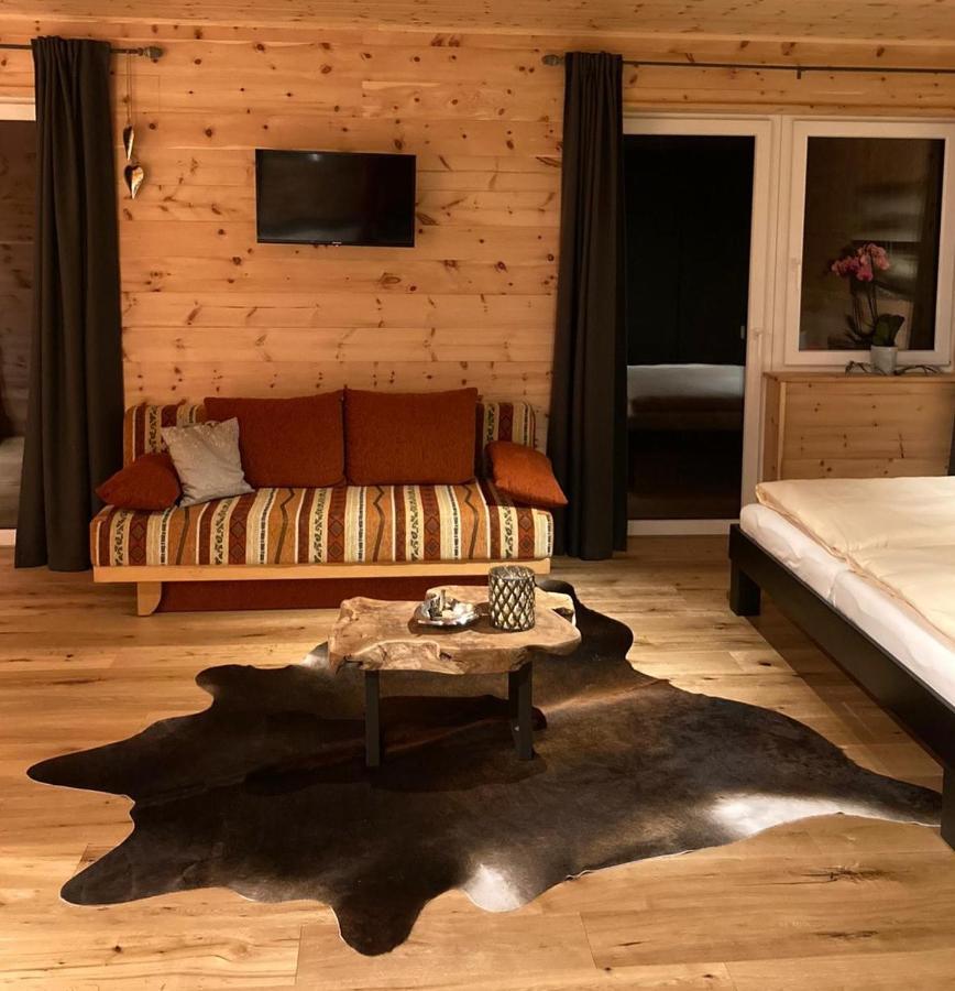 Zirben Appartement Zwischen Berg Und See Steindorf am Ossiacher See Eksteriør bilde