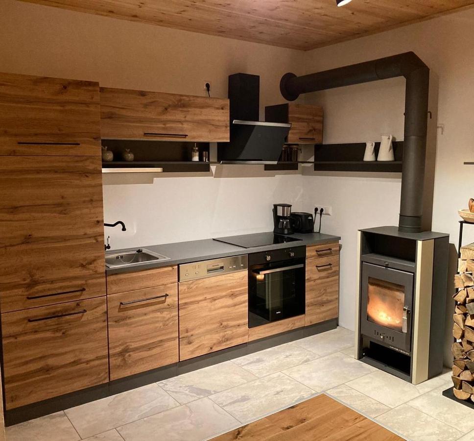 Zirben Appartement Zwischen Berg Und See Steindorf am Ossiacher See Eksteriør bilde